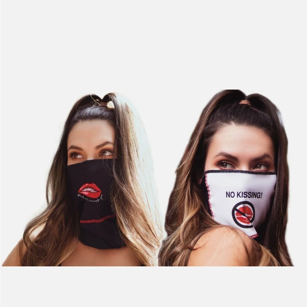 Face/ Neck Bandana Reversable- Black/ Red Lips